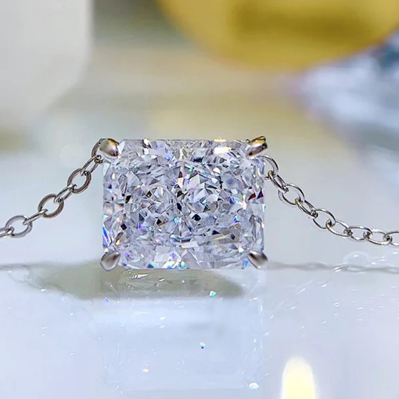 1.15ct Radiant Cut Necklace - Picture 4 of 17